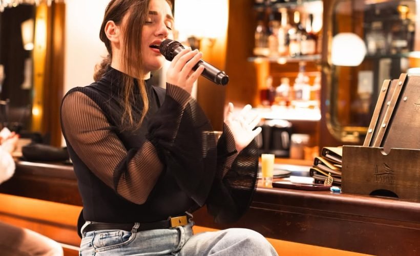 Sábado pasado contamos con la presencia de una voz increíble. 🎶✨Todo el sabor de Tapán, acompañ